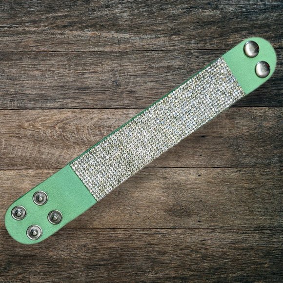 A17 Silver Rhinestone Wrap Cuff Bracelet Soft Adjustable Metallic Crystals A17 - Picture 3 of 12